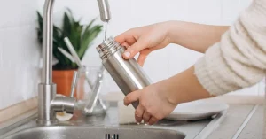 How to clean the smell out of a stainless steel insulated water bottle